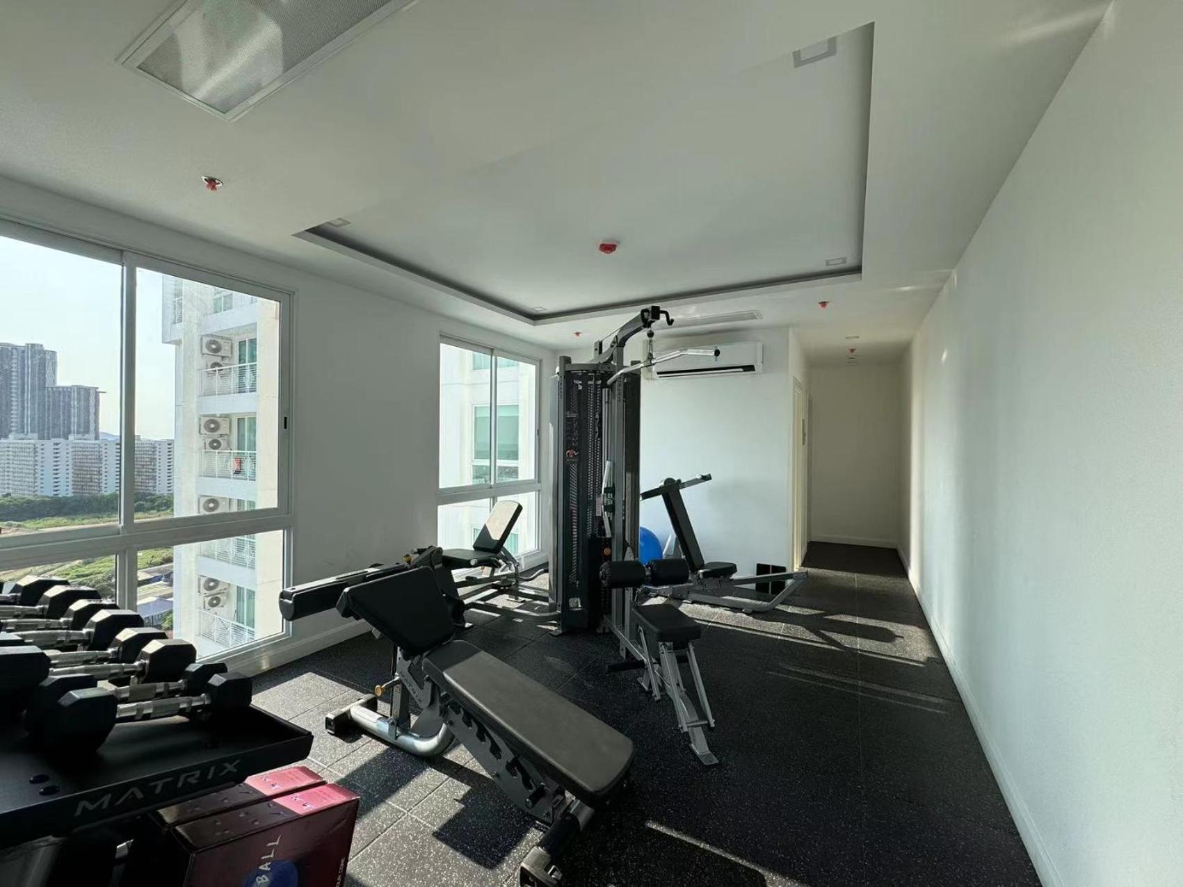 The Empire Chic Residence Jomtien & Yahaha Bagian luar foto
