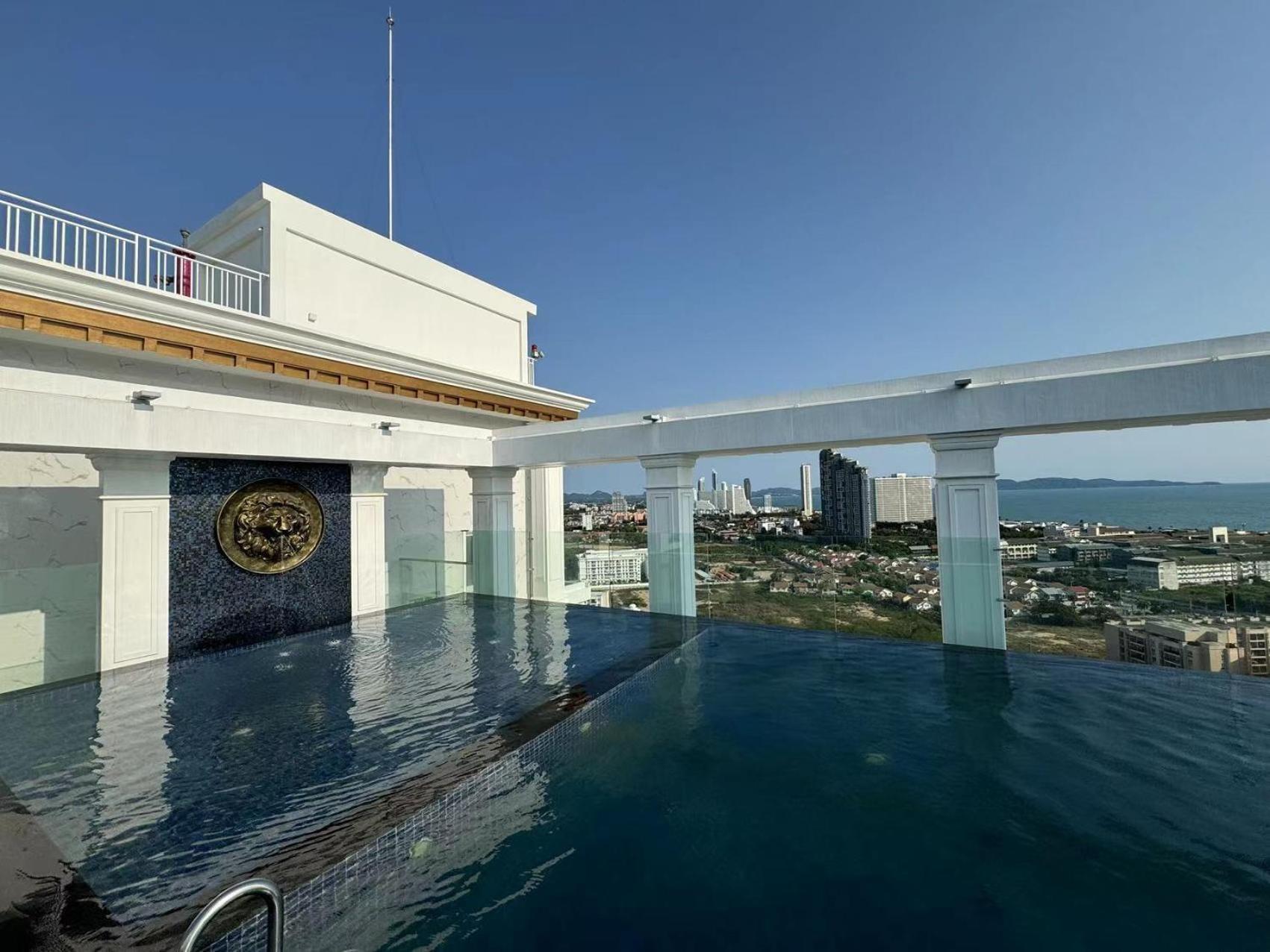 The Empire Chic Residence Jomtien & Yahaha Bagian luar foto