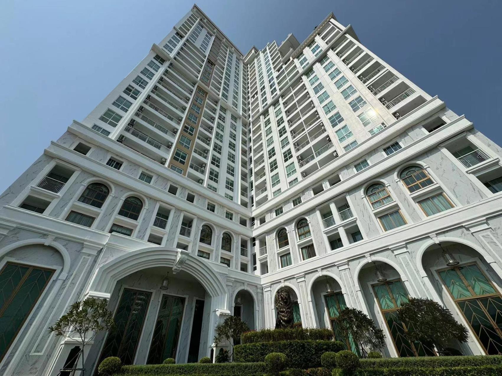 The Empire Chic Residence Jomtien & Yahaha Bagian luar foto