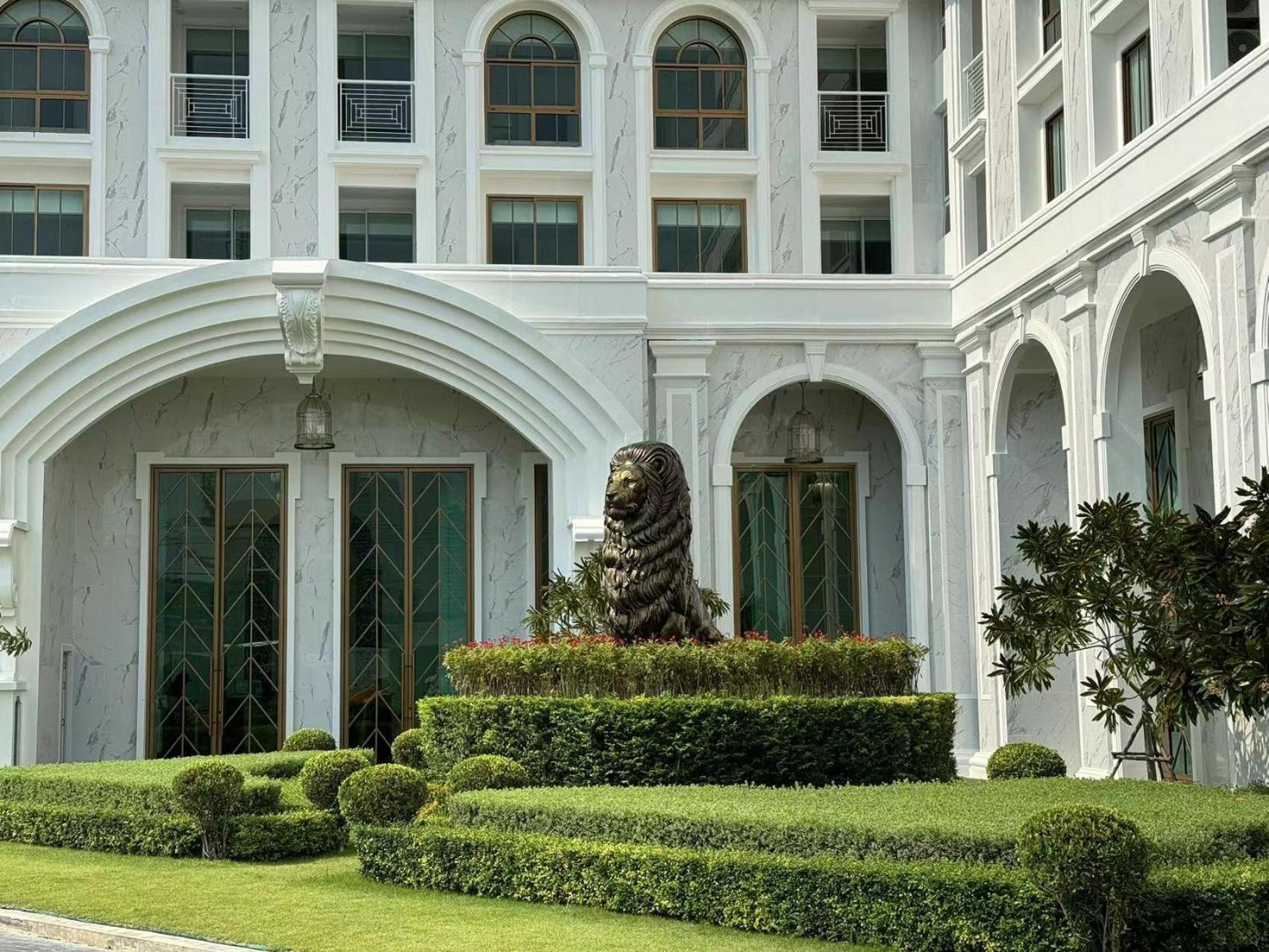 The Empire Chic Residence Jomtien & Yahaha Bagian luar foto