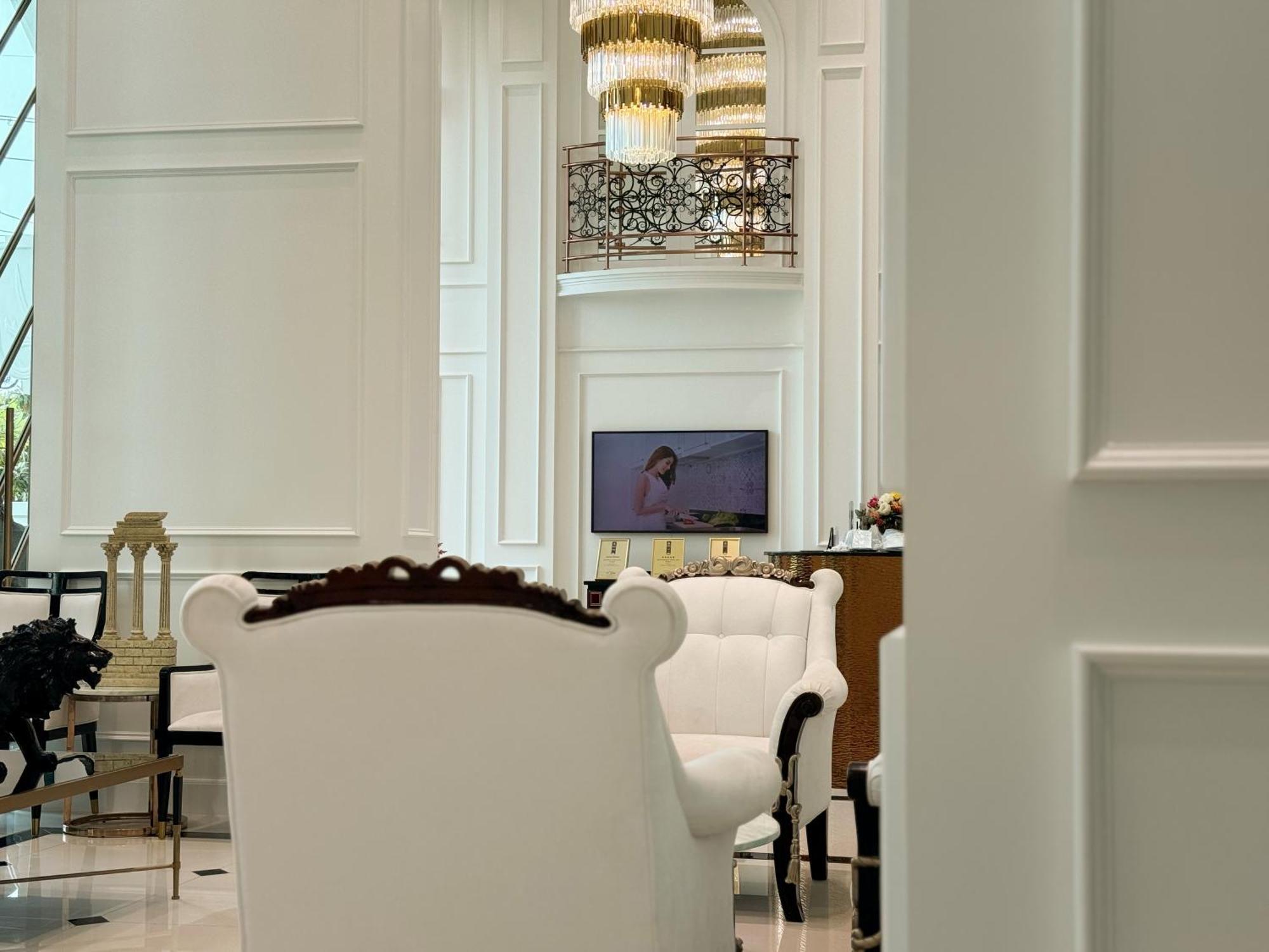 The Empire Chic Residence Jomtien & Yahaha Bagian luar foto