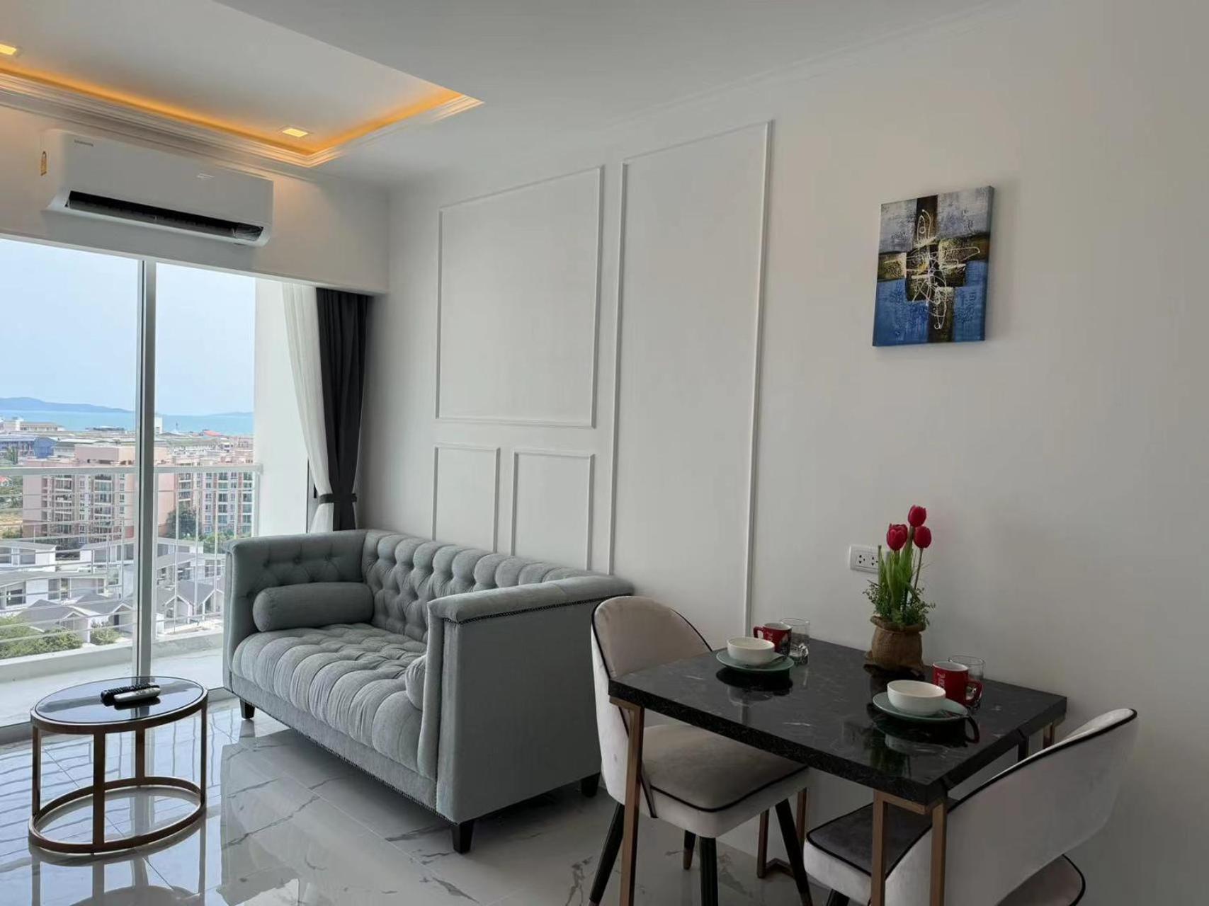 The Empire Chic Residence Jomtien & Yahaha Bagian luar foto